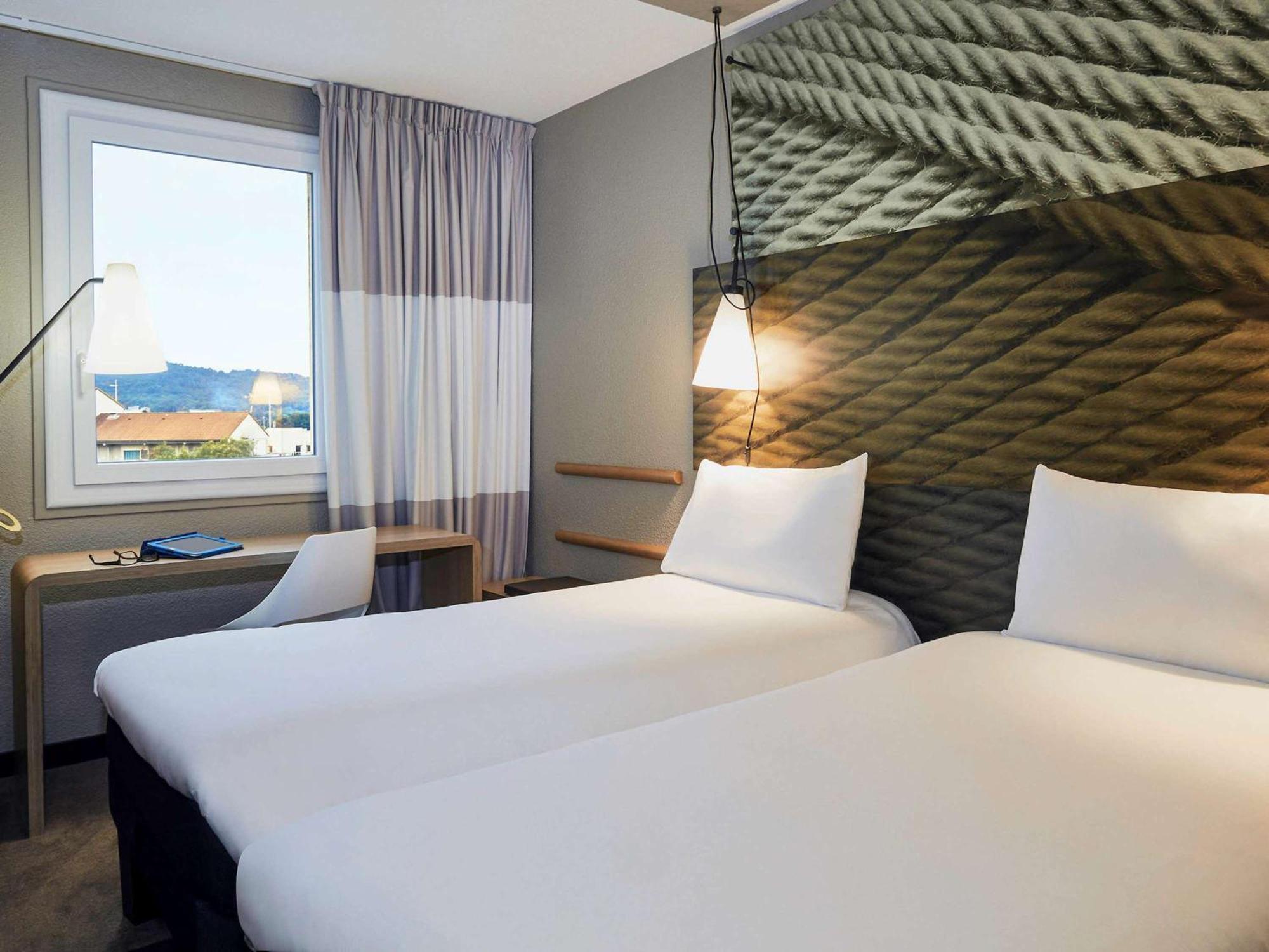 Ibis Toulon La Seyne Sur Mer Екстериор снимка