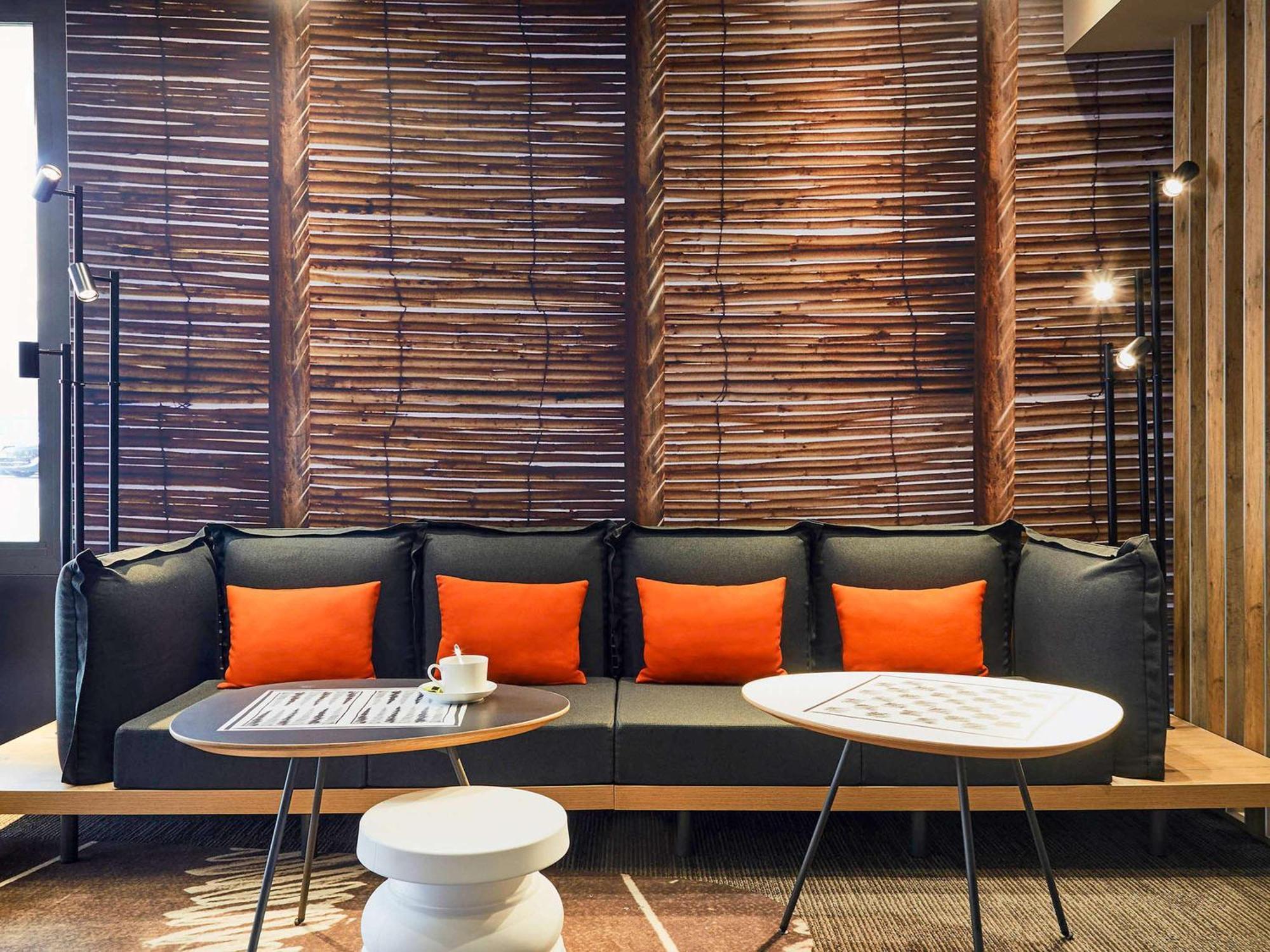 Ibis Toulon La Seyne Sur Mer Екстериор снимка