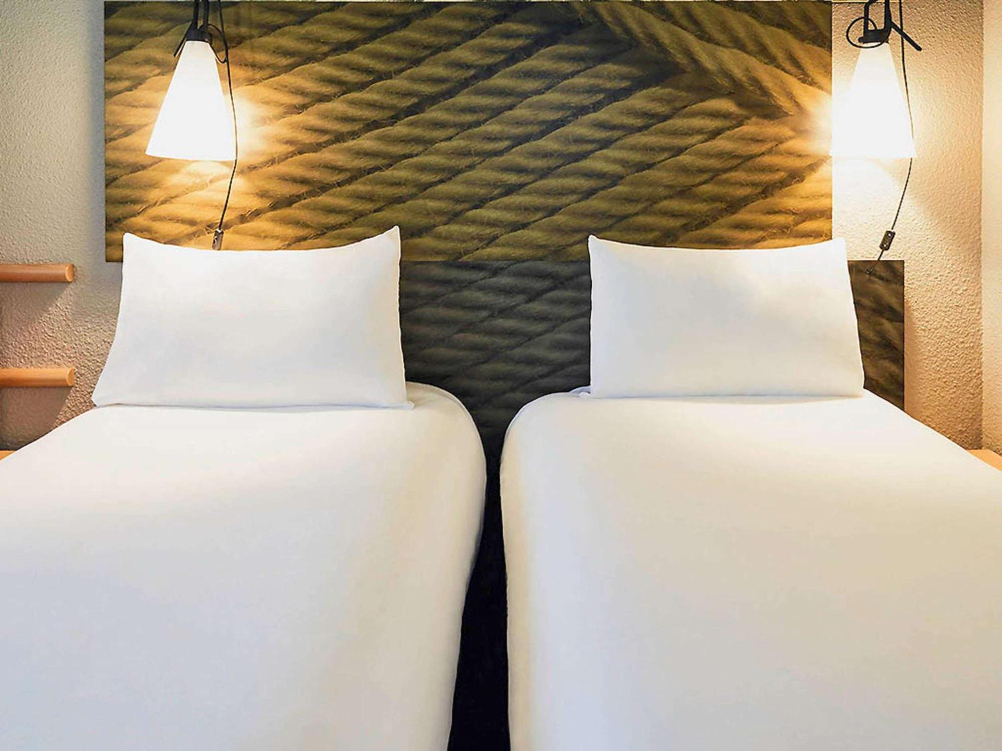 Ibis Toulon La Seyne Sur Mer Екстериор снимка