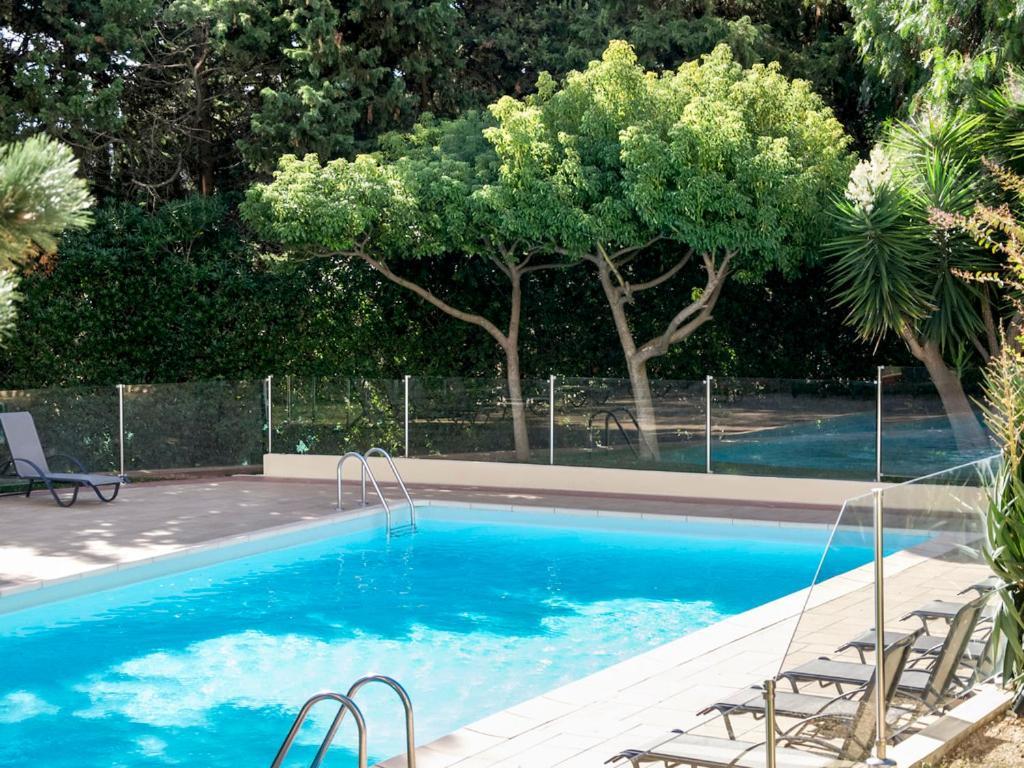 Ibis Toulon La Seyne Sur Mer Екстериор снимка