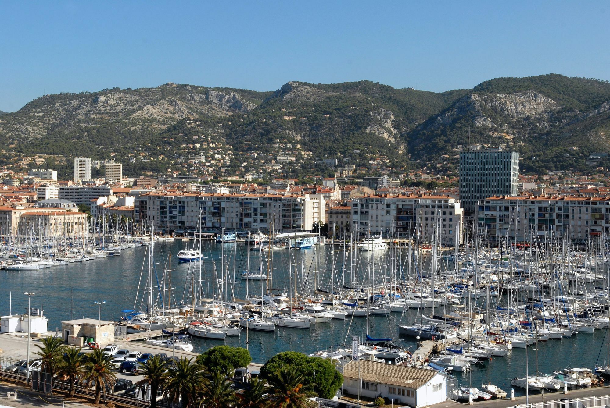 Ibis Toulon La Seyne Sur Mer Екстериор снимка