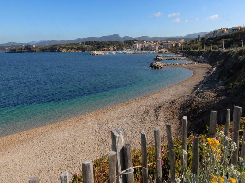 Ibis Toulon La Seyne Sur Mer Екстериор снимка